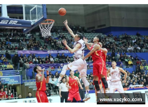 QY球友会重磅！CBA揭幕战告捷，广州雄鹿击败上海大鲨鱼，取得开门红 - 副本